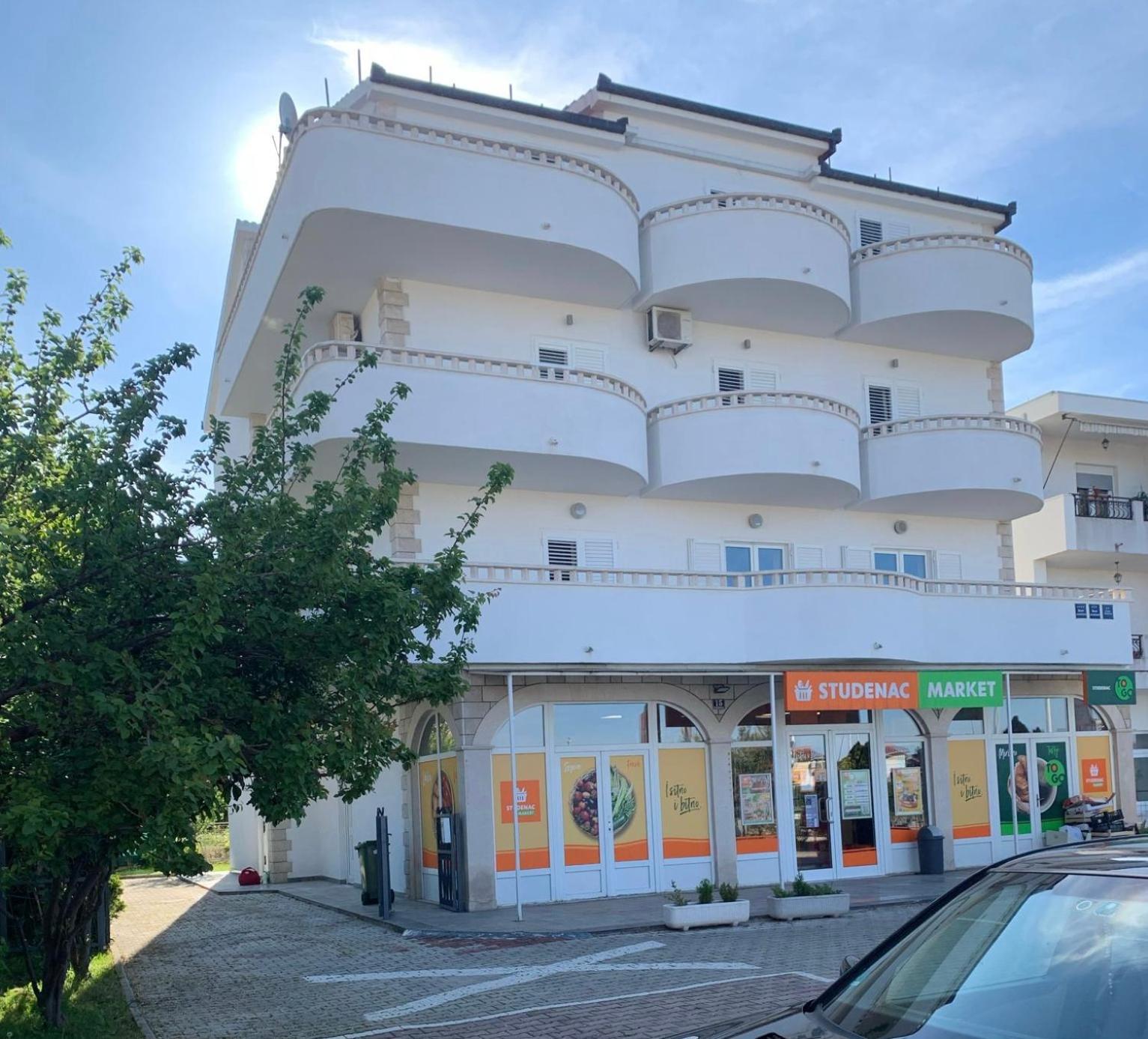 Apartments Nevistic Podstrana Exteriér fotografie